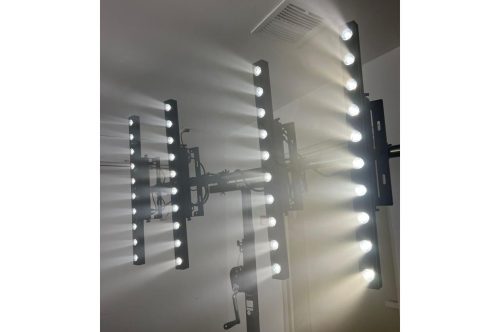 4 פנסי סאן סטריפ בת שבע RGBW במארז