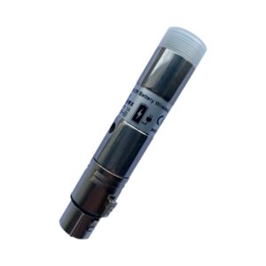 ממשק DMX אלחוטי בעל סוללה פנימית נטענת, תומך בWDMX וחיבור XLR נקבה לפנסים.