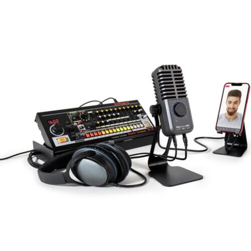 מיקרופון וכרטיס קול IK Multimedia iRig Stream Mic Pro