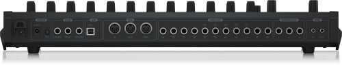 מכונת תופים אנלוגית Behringer RD-8 MKII מתצוגה
