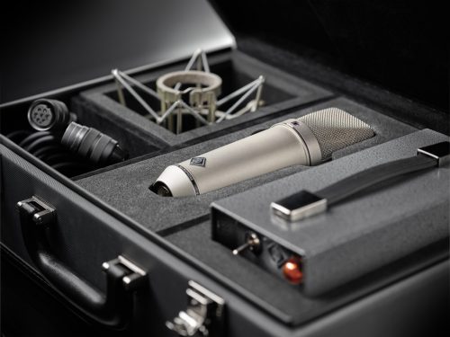 x1_U-67-CaseOpen-1_Neumann-Studio-Tube-Microphone_G